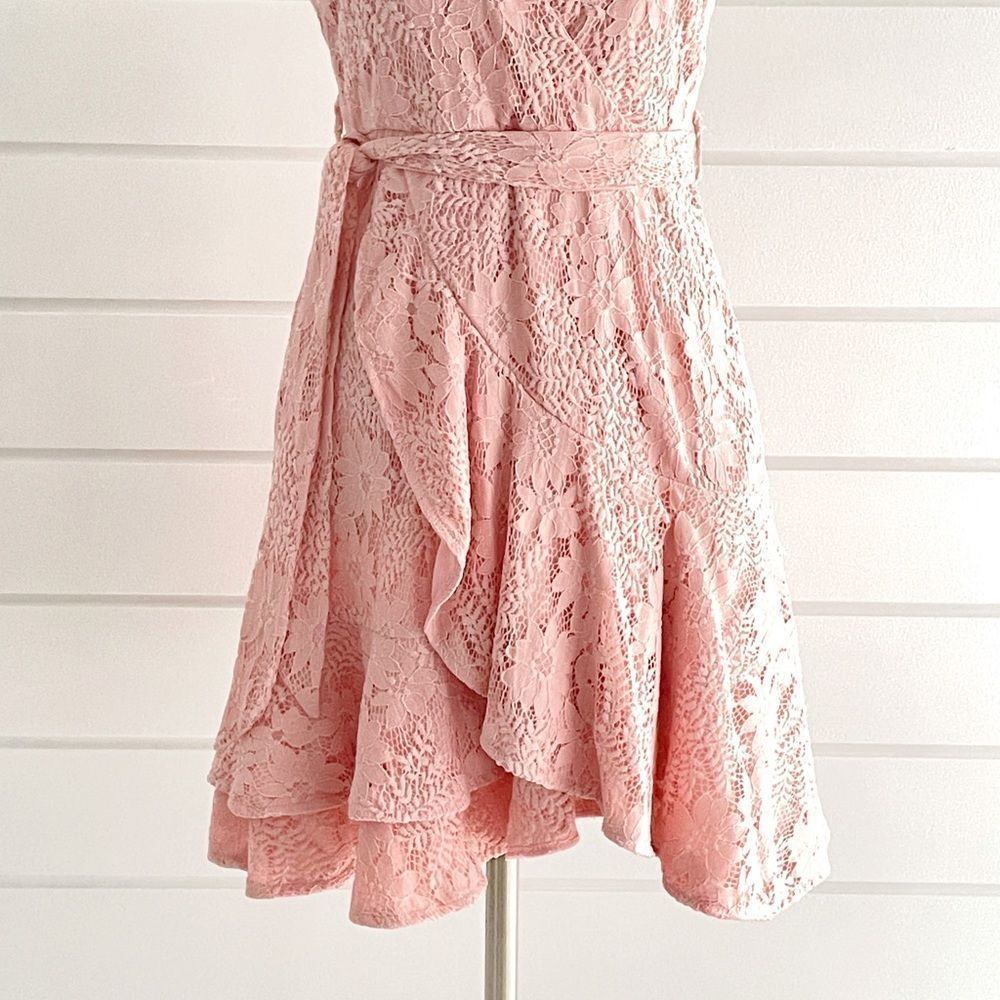 Altar’d State Pink Lace Overlay Giuly Spaghetti Strap Summer Dress Size Large - Picture 7 of 11